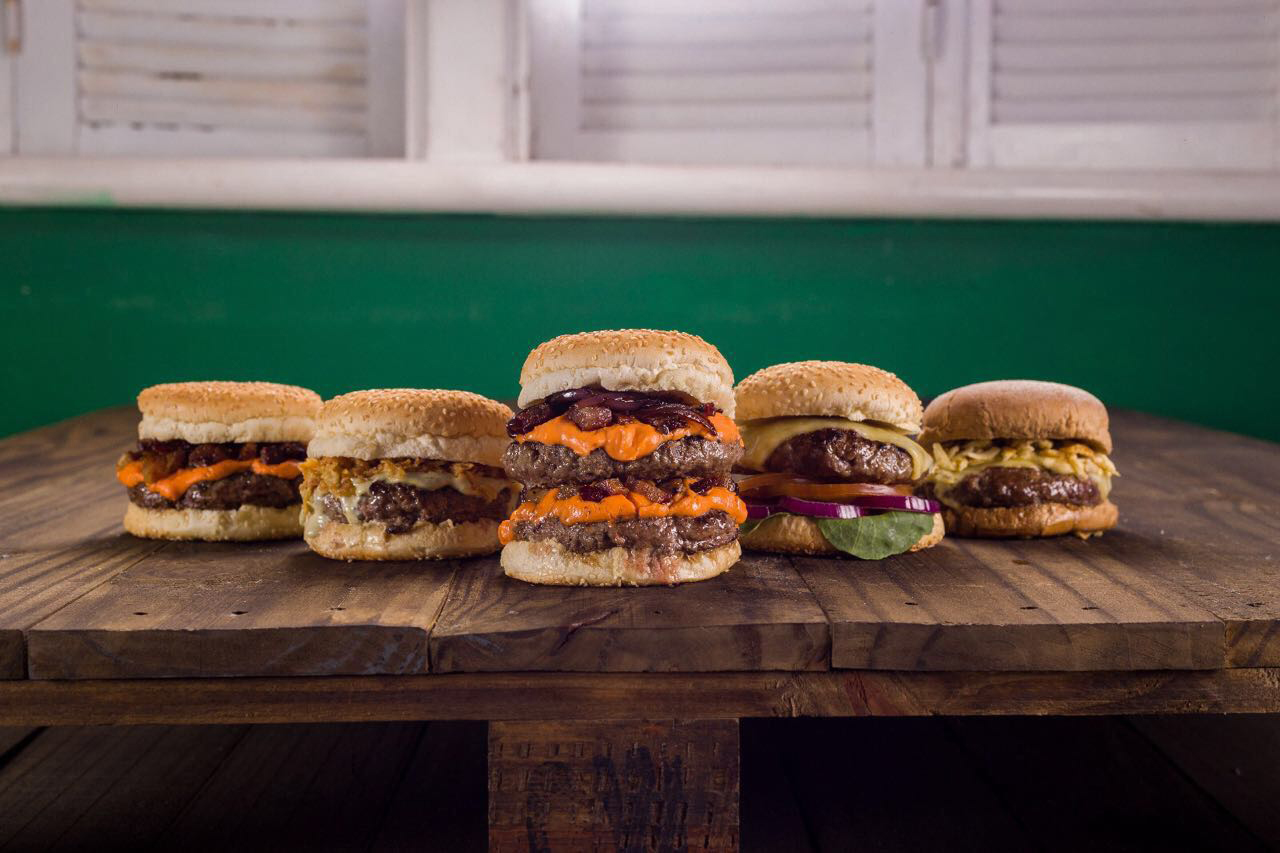 Todos os hambúrgueres estão disponíveis na versão vegetariana