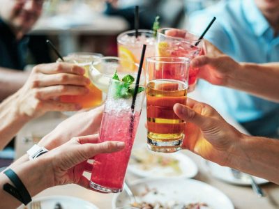 Especial de carnaval: aprenda 3 drinks sem álcool para curtir sem ressaca
