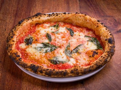 Pizza napolitana: Comida mais vendida do mundo no Madá